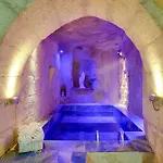 Castle Cave Cappadocia Hotel